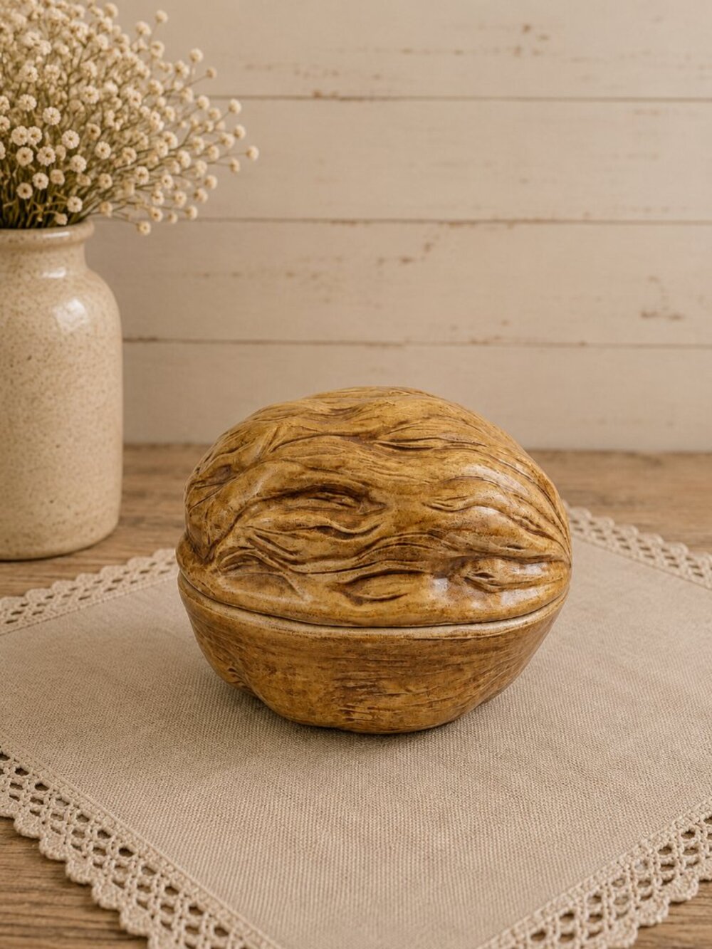ARNEL’S POTTERY | Vintage Walnut with Squirrel Figurine